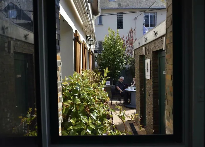 La Coloniale